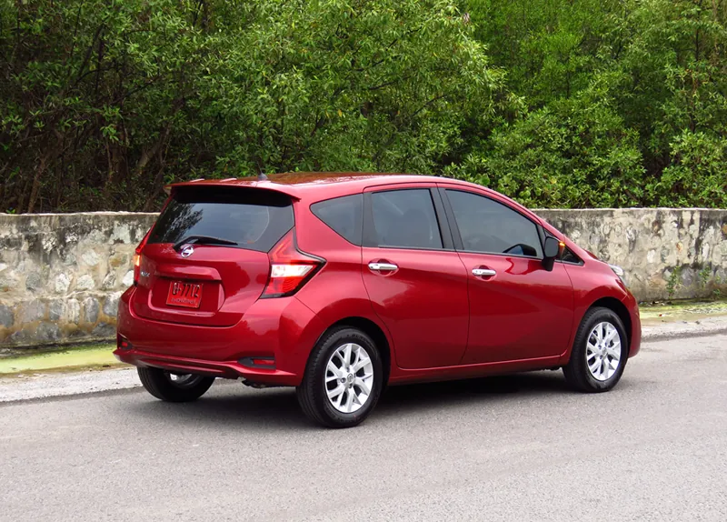 Nissan Note photo 7