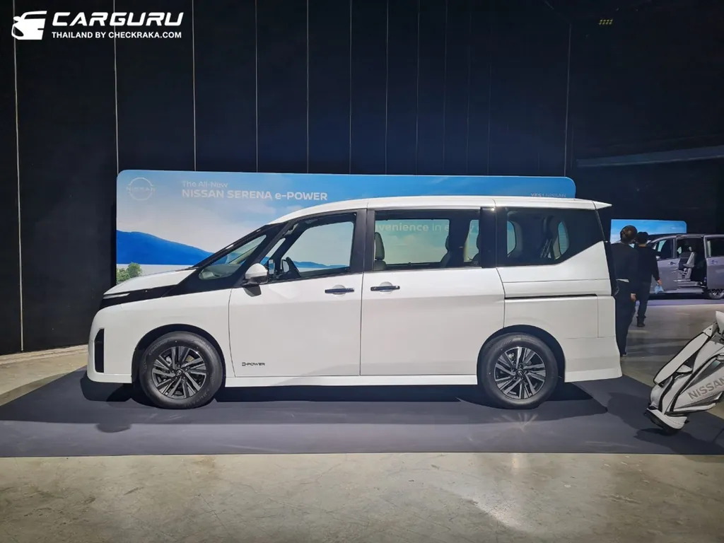 Nissan Serena photo 4
