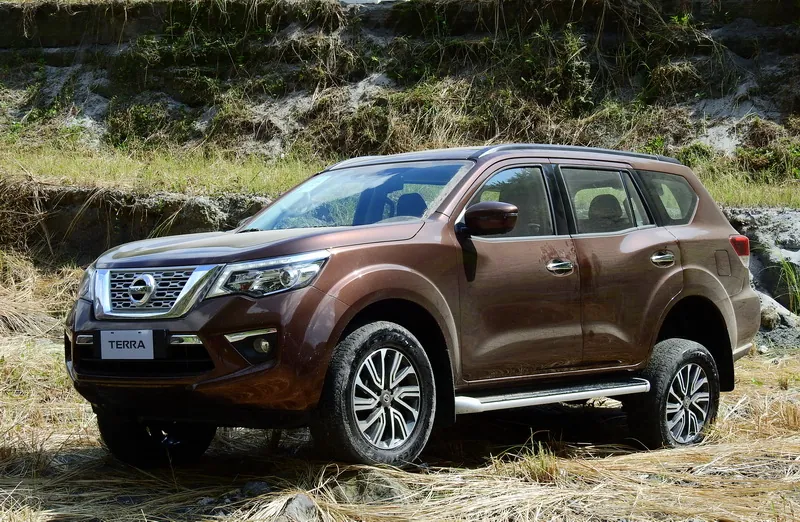 Nissan Terra photo 5