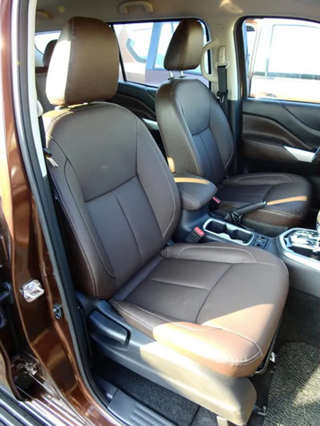 Nissan Terra photo 7