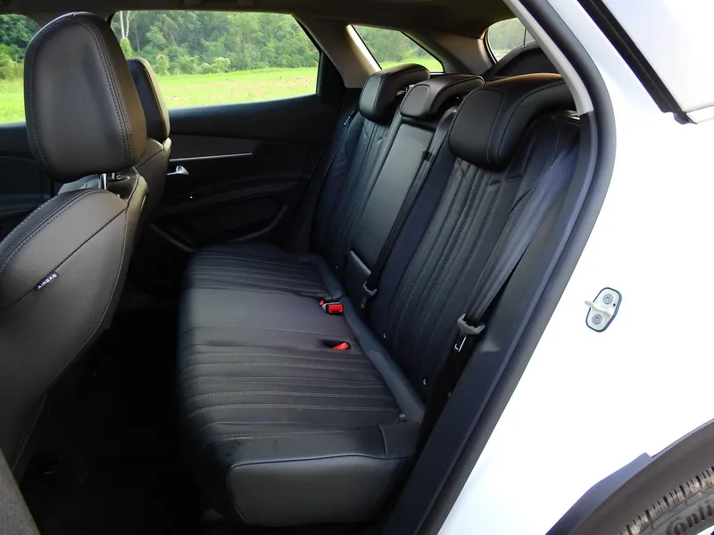 Peugeot 3008 photo 7