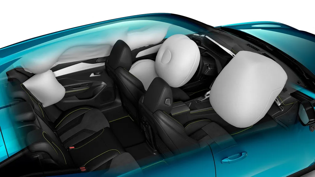 Peugeot 408 photo 2