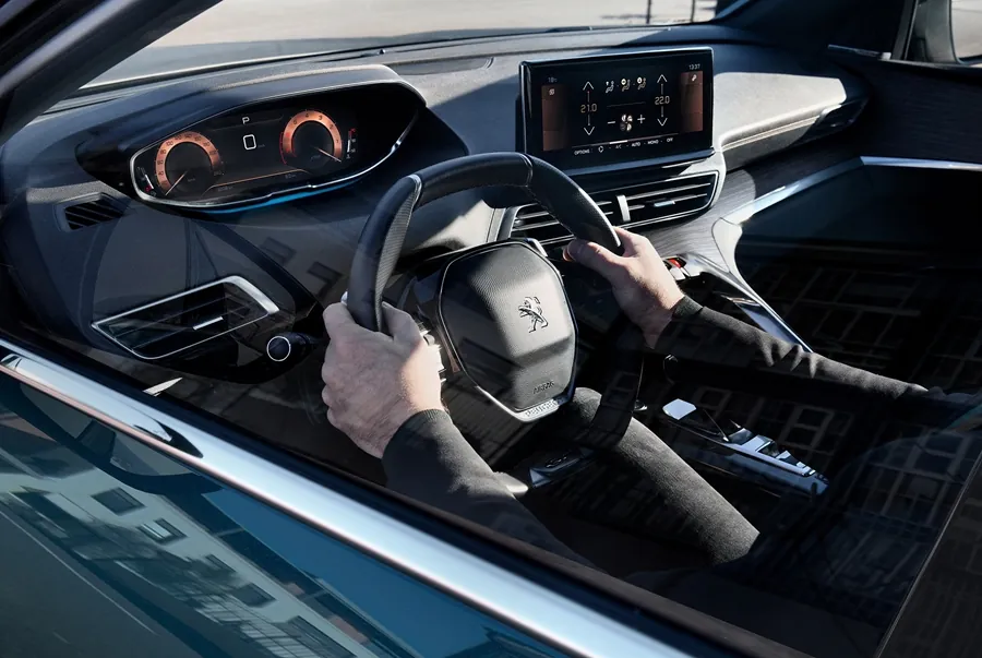 Peugeot 5008 photo 7