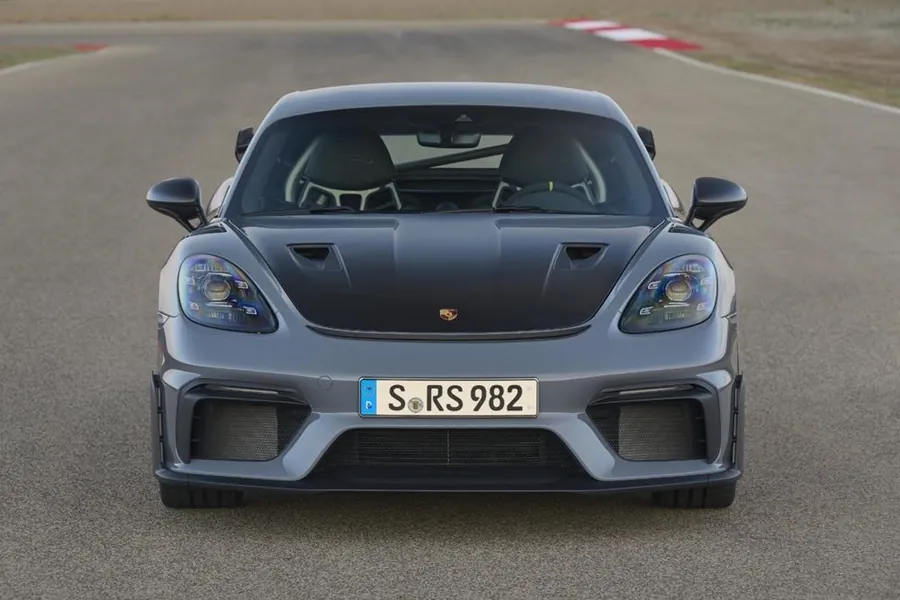 Porsche 718 photo 5