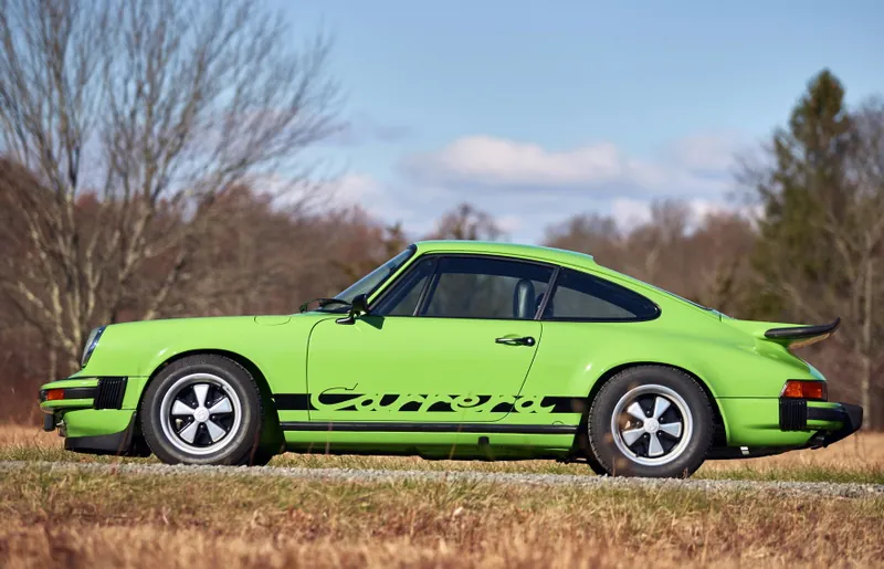 Porsche 911 Carrera S photo 9