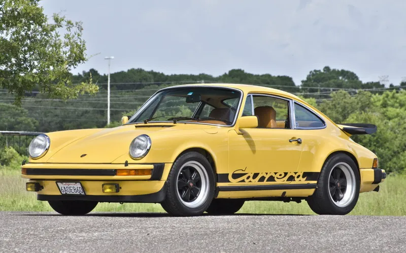 Porsche 911 Carrera S photo 10