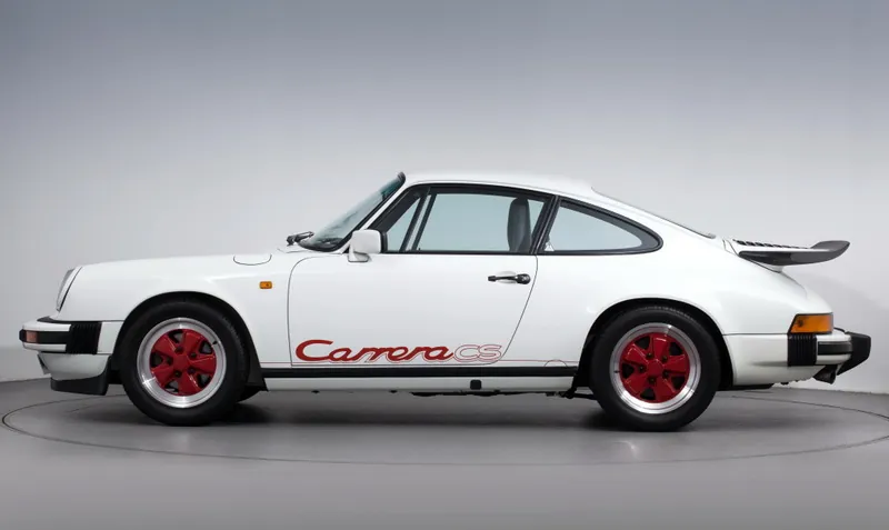 Porsche 911 Carrera S photo 11
