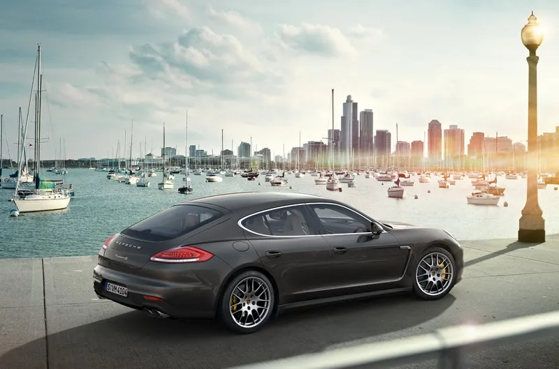 Porsche Panamera photo 6