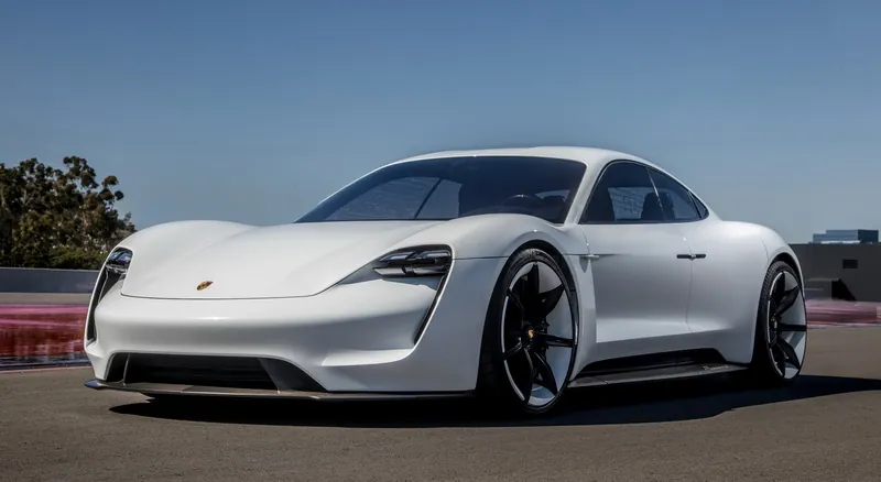 Porsche Taycan 4S photo 7