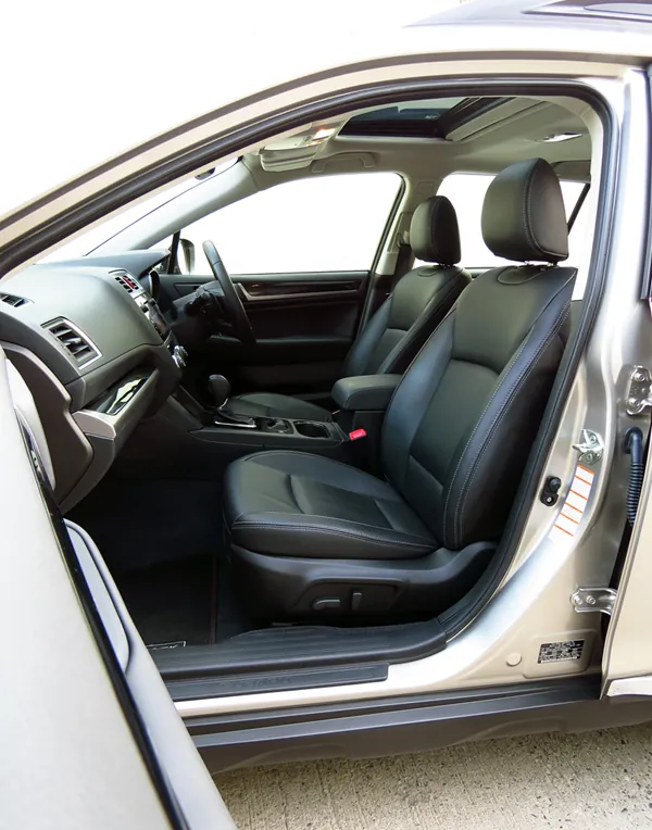 Subaru Outback photo 10