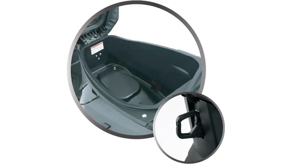 Suzuki Avenis photo 6