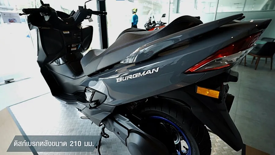 Suzuki Burgman photo 8