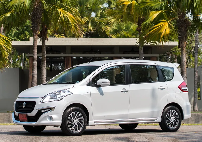 Suzuki Ertiga photo 3