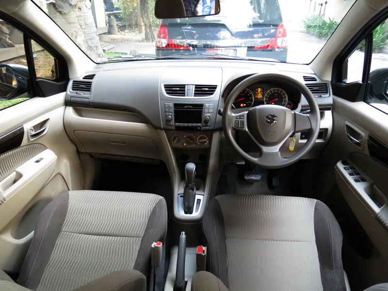 Suzuki Ertiga photo 8