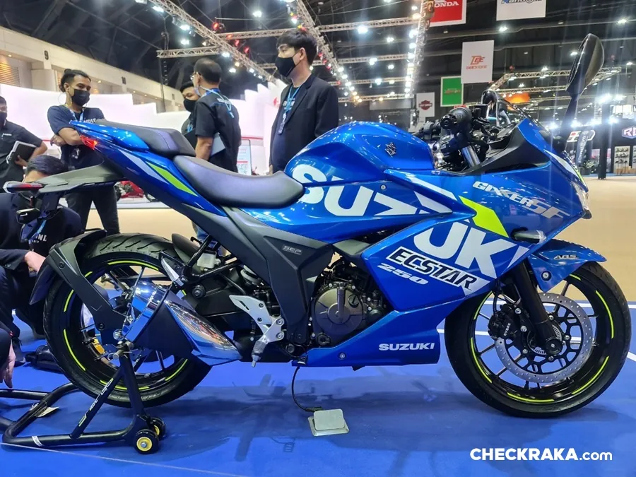 Suzuki Gixxer photo 5