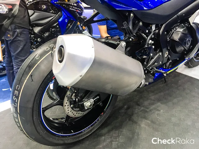 Suzuki Gsx R photo 7