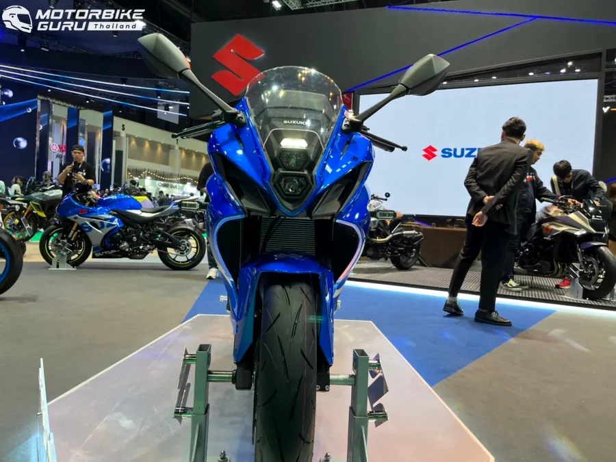 Suzuki Gsx photo 3