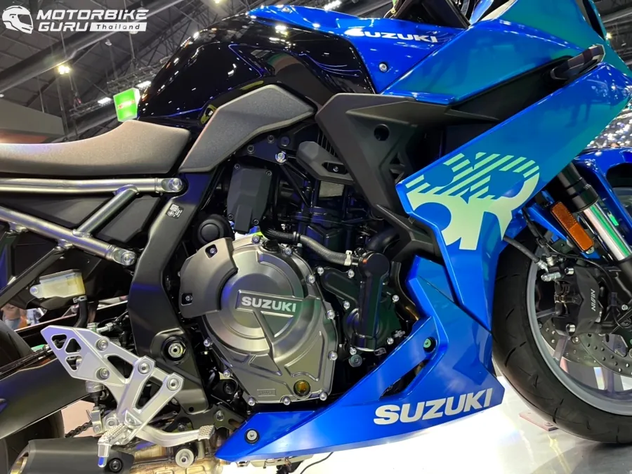 Suzuki Gsx photo 2