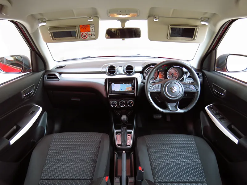 Suzuki Swift photo 12