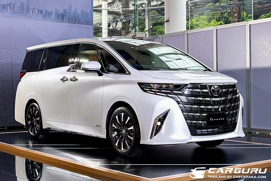 Toyota Alphard photo 4