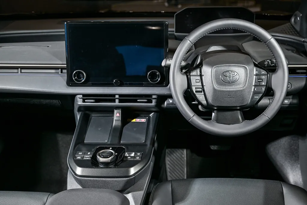 Toyota BZ4X AWD photo 3