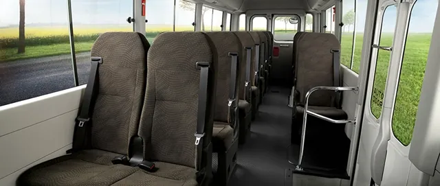 Toyota Coaster photo 4