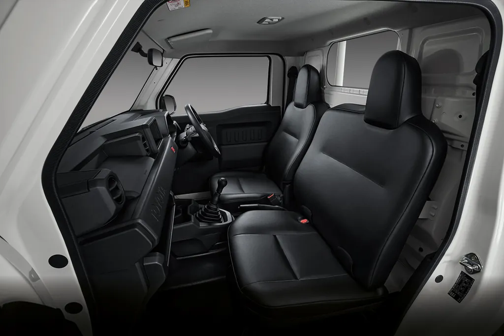 Toyota Hiliux Champ photo 2