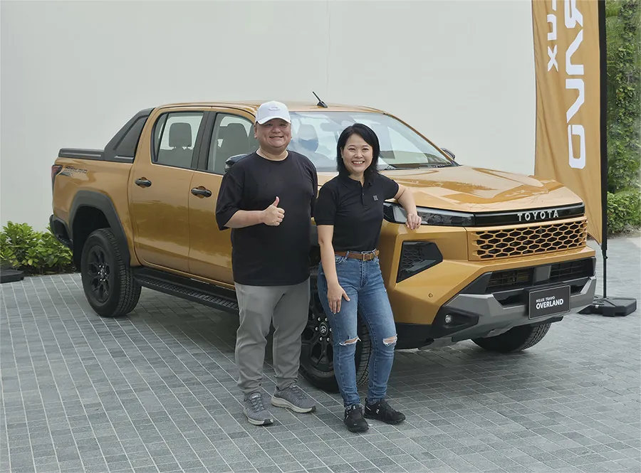 Toyota Hilux Travo photo 2
