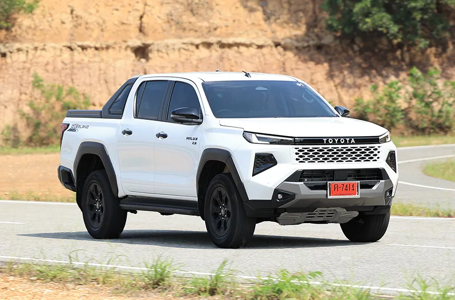 Toyota Hilux Travo photo 5