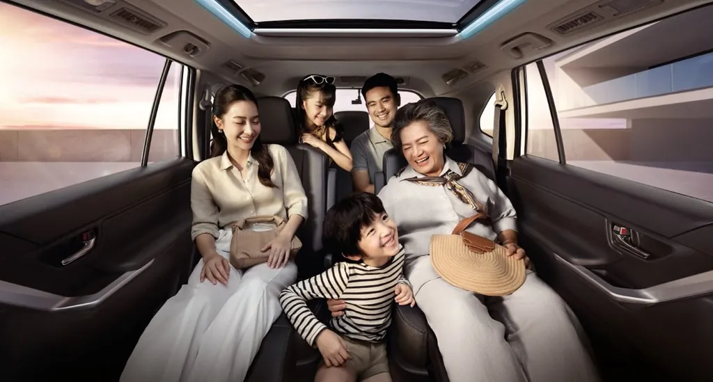 Toyota Innova photo 6