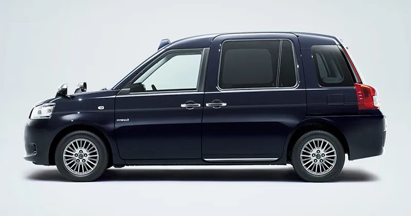 Toyota Jpn Taxi Tokyo photo 11