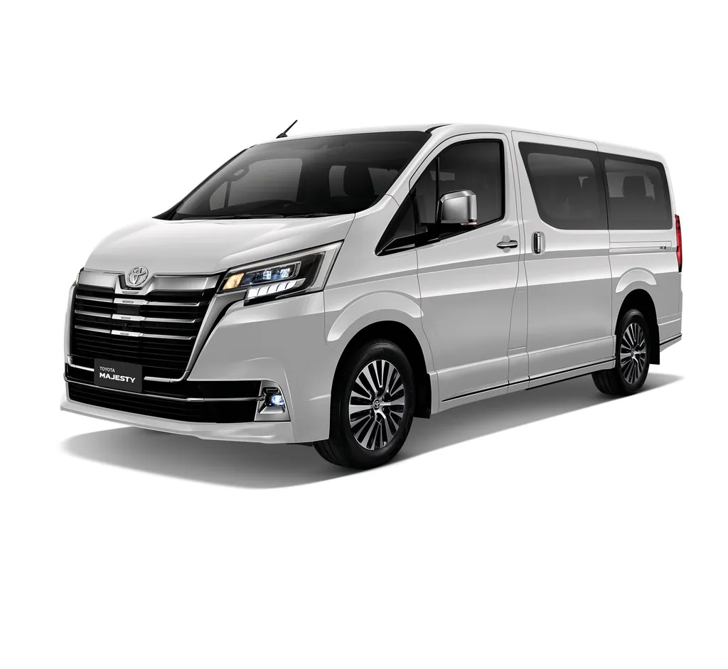 Toyota Majesty photo 2