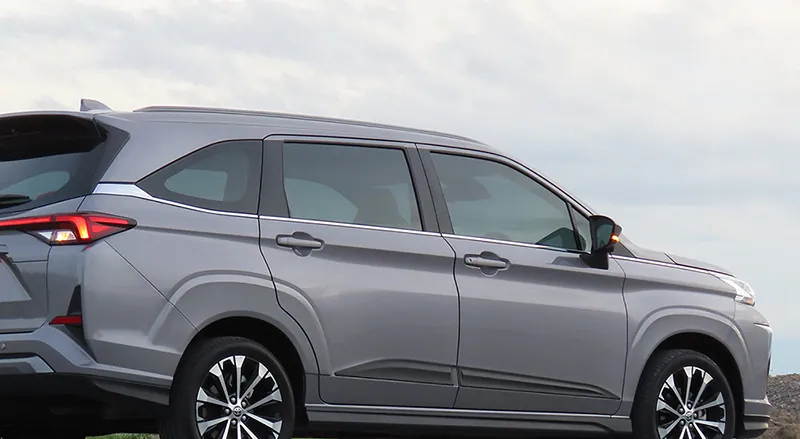 Toyota Veloz photo 2