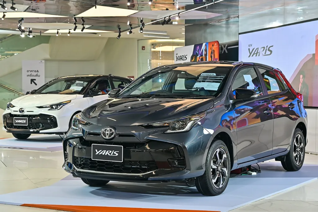 Toyota Yaris photo 3