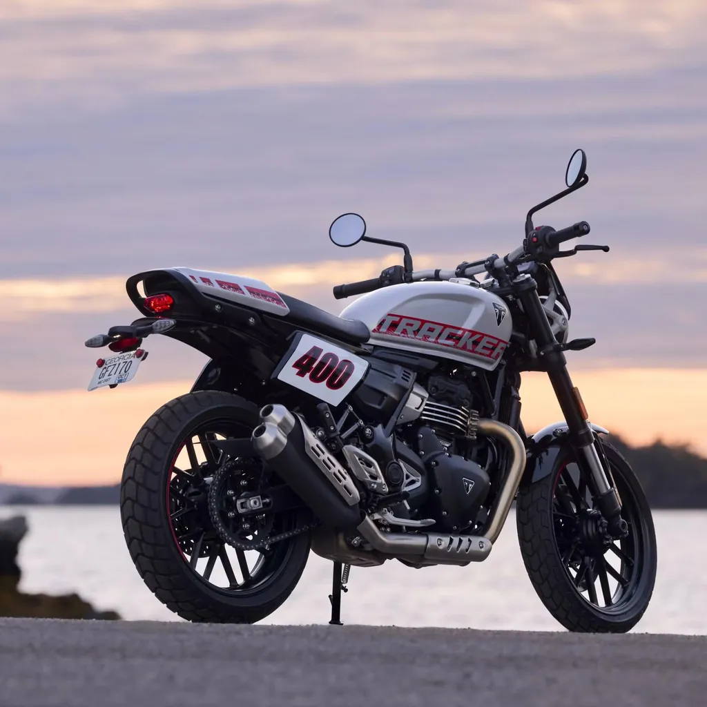 Triumph Tracker photo 8