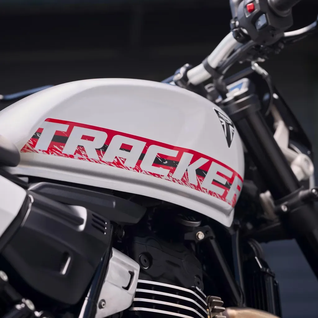 Triumph Tracker photo 5