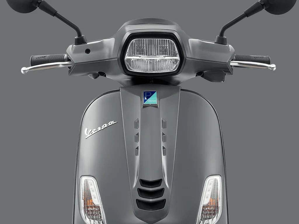 Vespa S photo 2