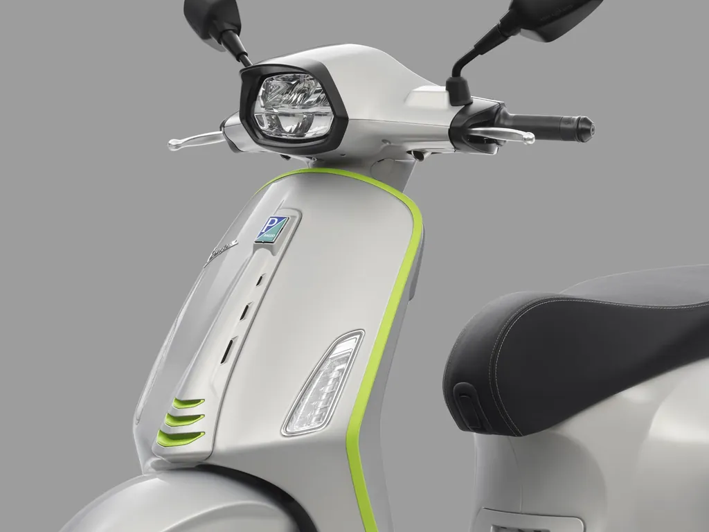 Vespa Sprint photo 4