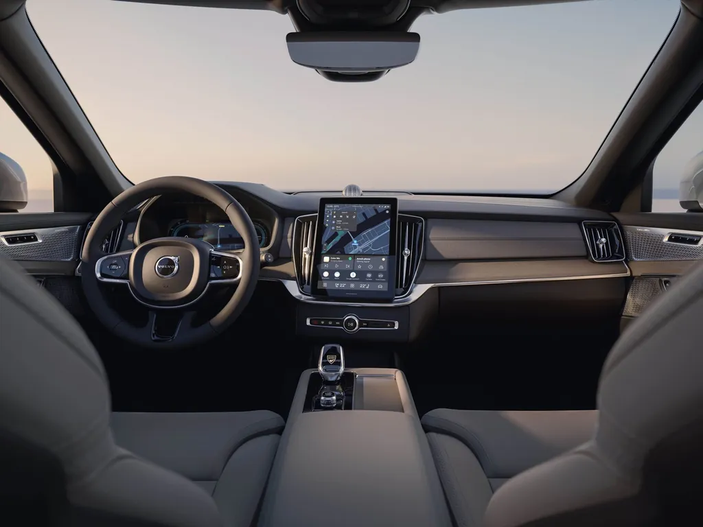 Volvo XC90 photo 6