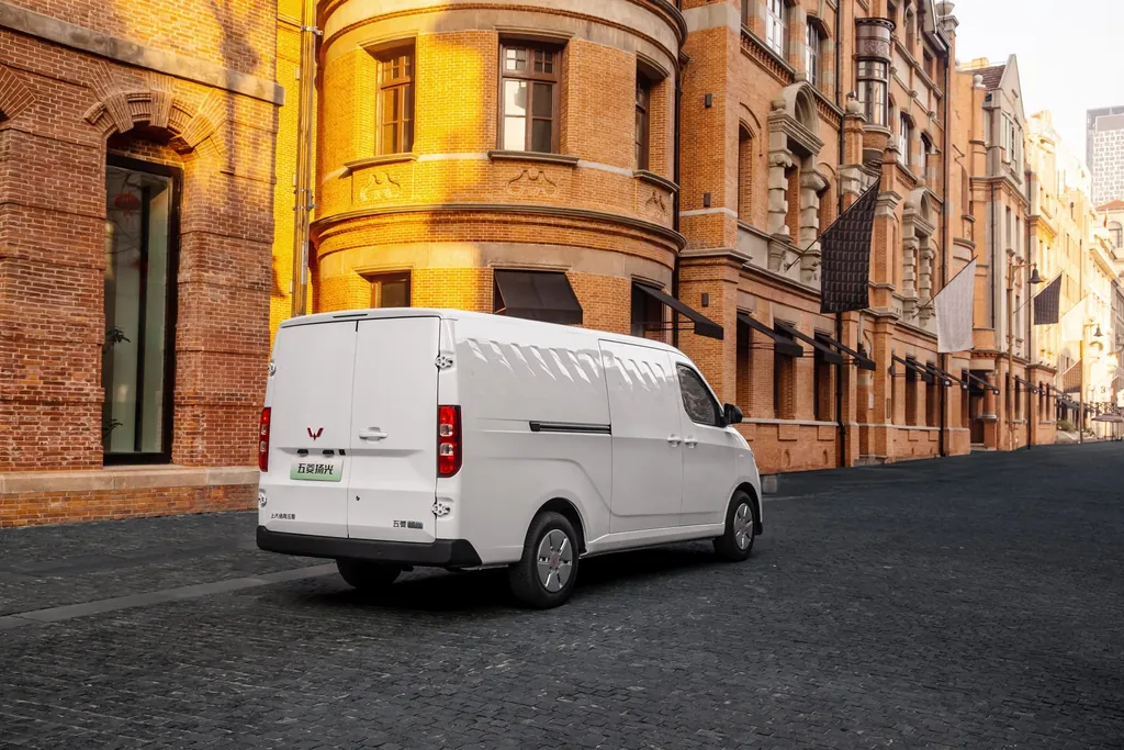 Wuling Porta photo 6