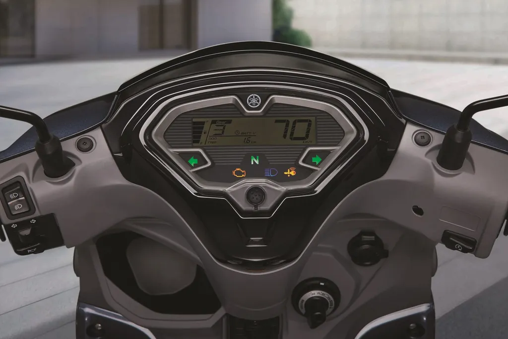 Yamaha Finn photo 6