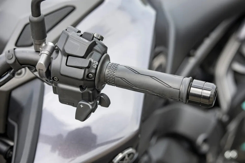 Yamaha Mt 09 photo 4