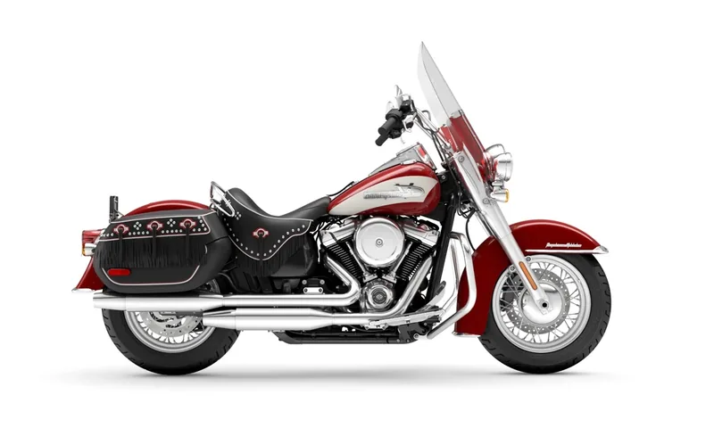 Harley Davidson Softail ราคาและรีวิว