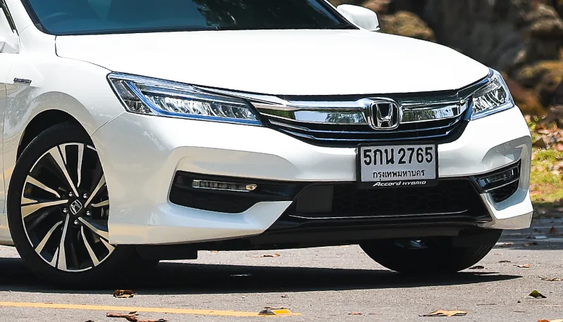 Honda Accord ราคาและรีวิว