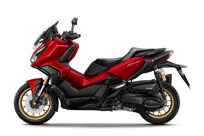 Honda Adv ราคาและรีวิว