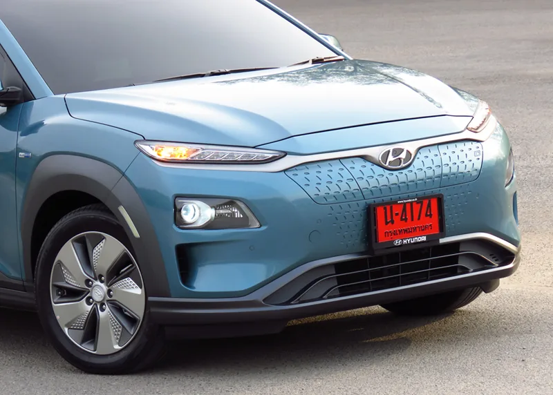 Hyundai Kona Electric ราคาและรีวิว