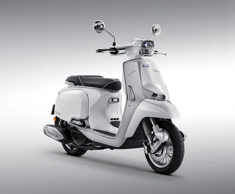 Lambretta J ราคาและรีวิว