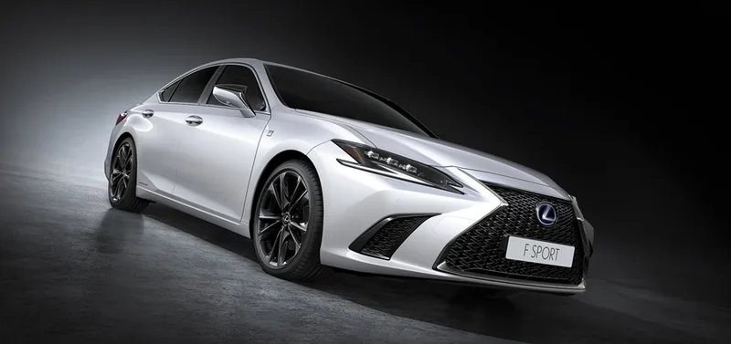 Lexus Es ราคาและรีวิว
