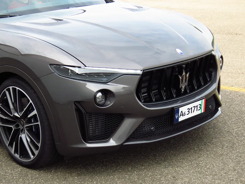 Maserati Levante Trofeo ราคาและรีวิว