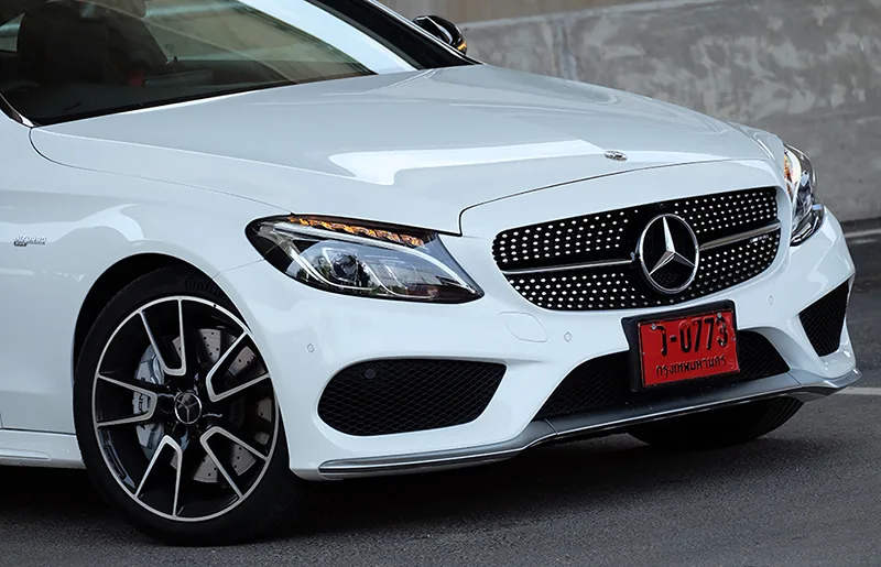 Mercedes AMG C43 4matic ราคาและรีวิว